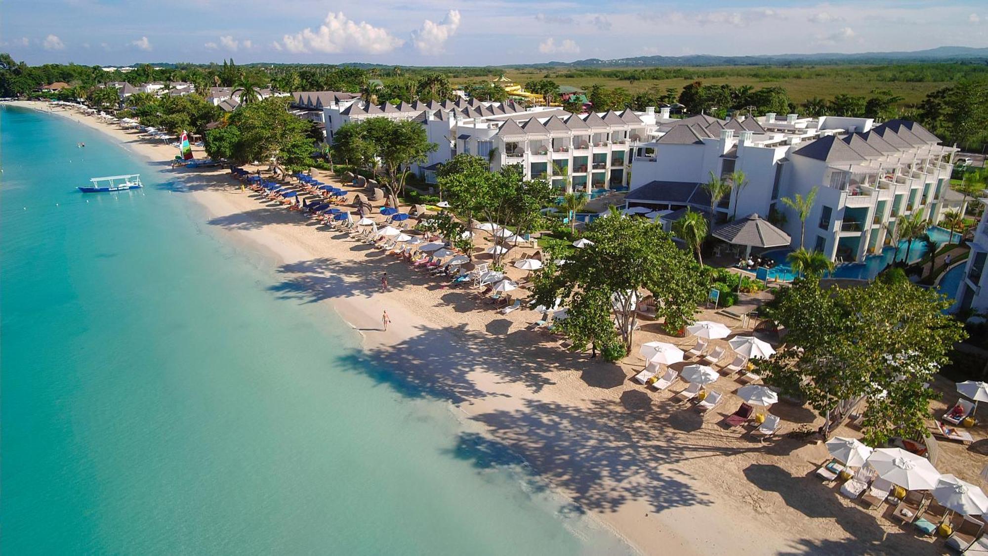 Azul Beach Resort Negril, Gourmet All Inclusive By Karisma Exterior photo